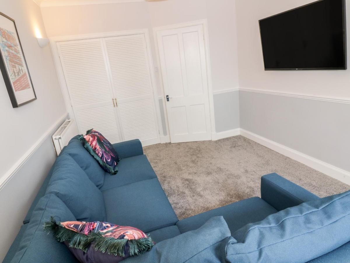 Ivy Bank Villa Торнхил Екстериор снимка